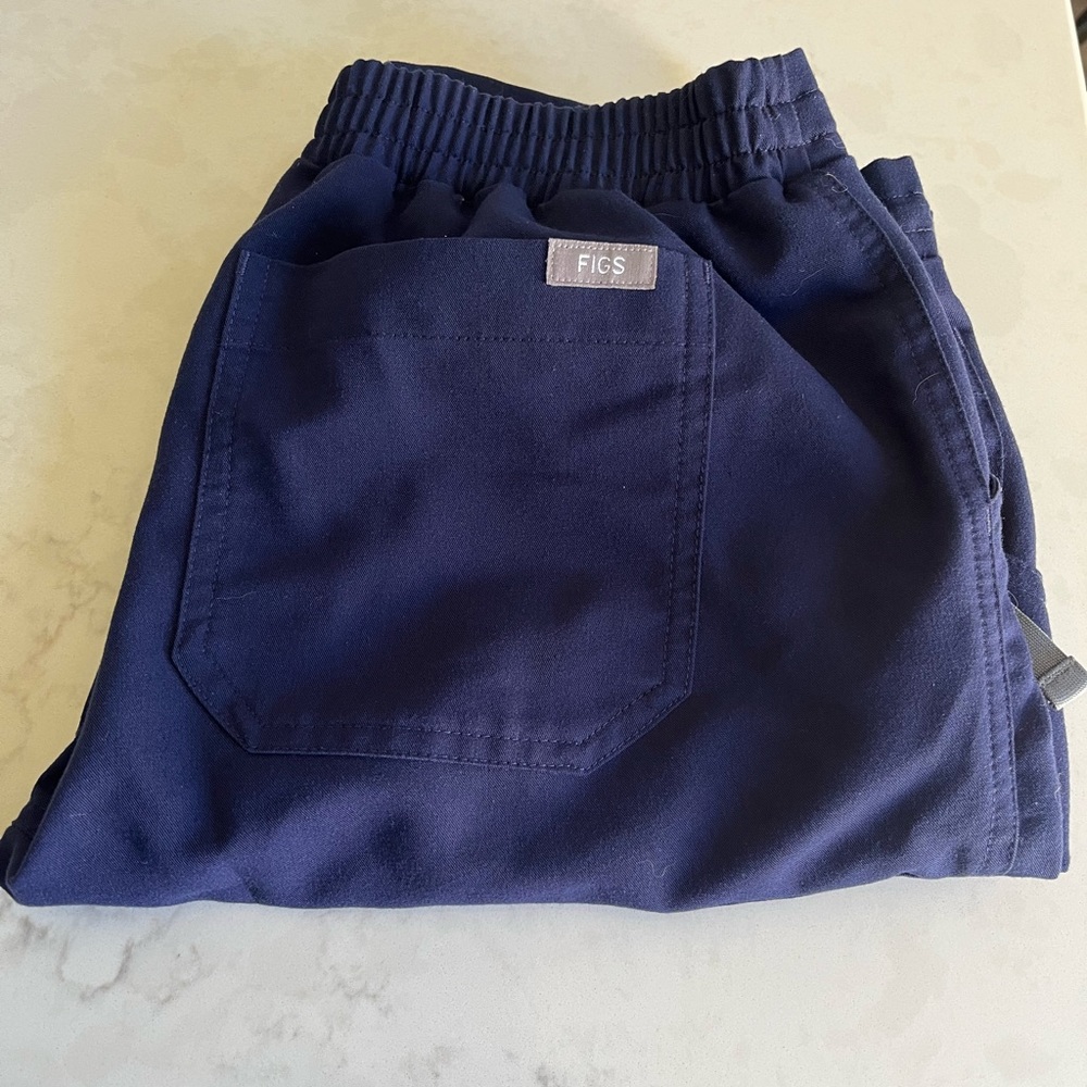 XS Figs Skinny Scrub Pants